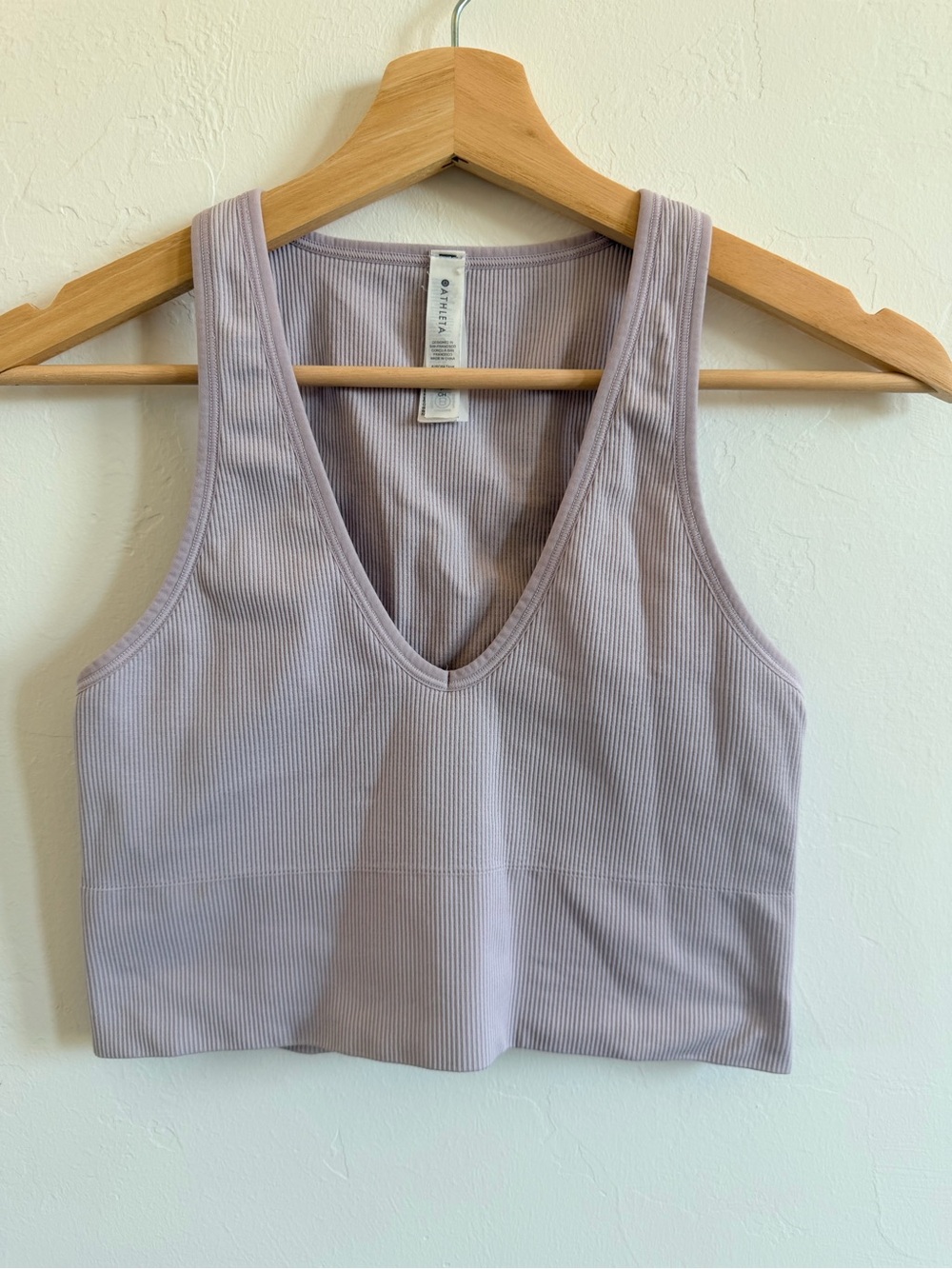 Athleta Ribbed V-Neck Crop Tank - Light Lavender
